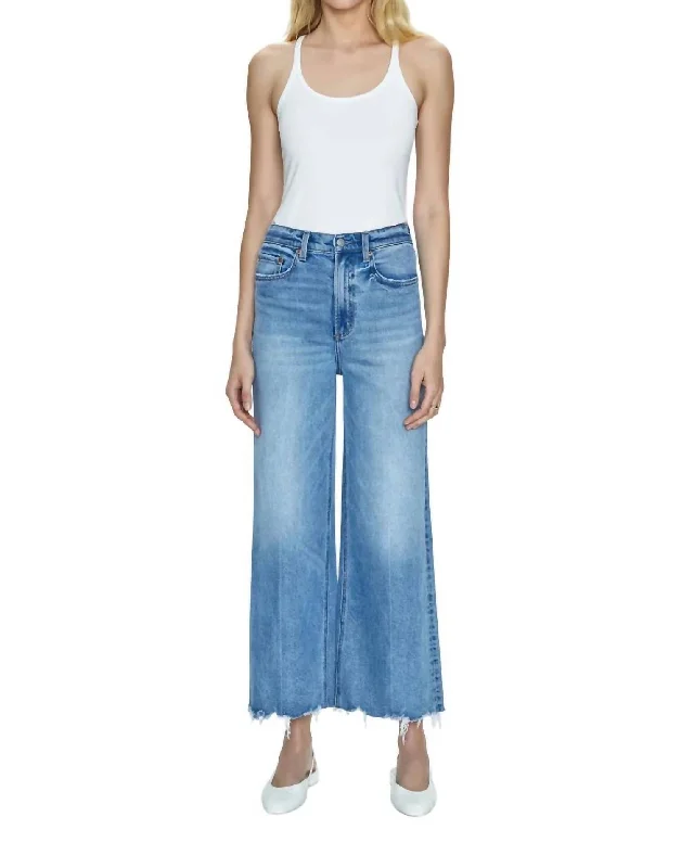 Lana Crop Denim In Villa Light Wash