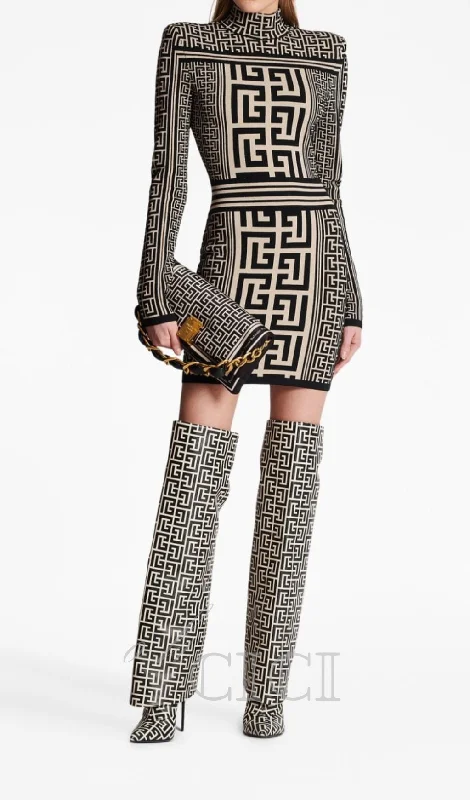 ELIZABETH MONOGRAM JACQUARD KNITTED MINI DRESS Best mini dresses for hourglass body shape