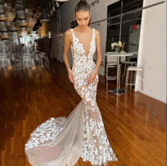 Beach Boho Mermaid Wedding Dresses Sexy Deep V Neck Lace Appliques Wedding Gown Custom Bridal Dress robe de soirée de mariage,MW114 Lace Wedding Gown Beach Boho Mermaid Wedding Dresses Sexy Deep V Neck Lace Appliques Wedding Gown Custom Bridal Dress robe de soirée de mariage,MW114 Lace Wedding Gown