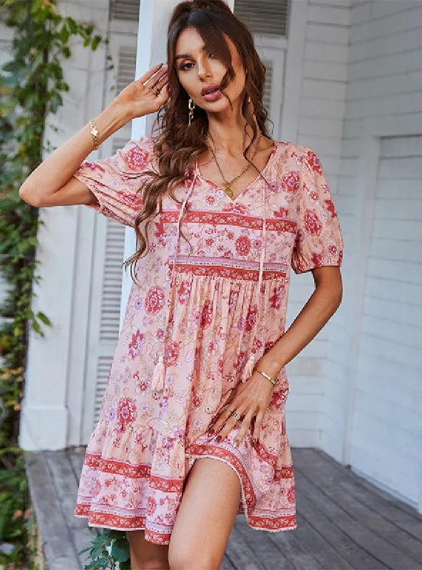 Bohemian Leisure Holiday Wind Print Fresh Dress Urban Outfitters floral dresses