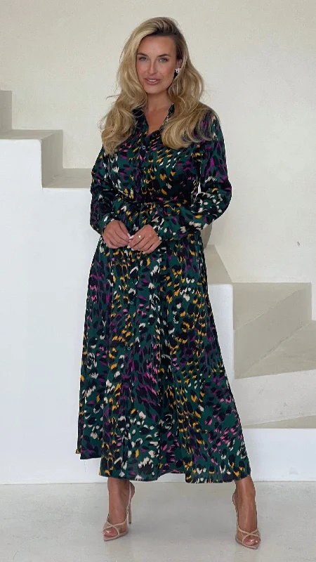 Brielle Green Animal Dress Bright color unclassified dresses