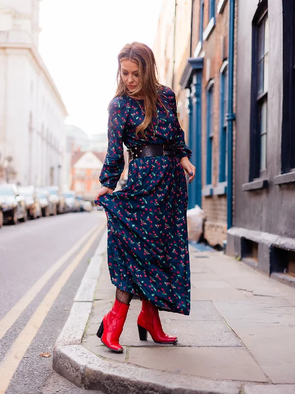 ‘COURAGE’ CHERRY (Viscose EcoVero) Gothic unclassified dresses
