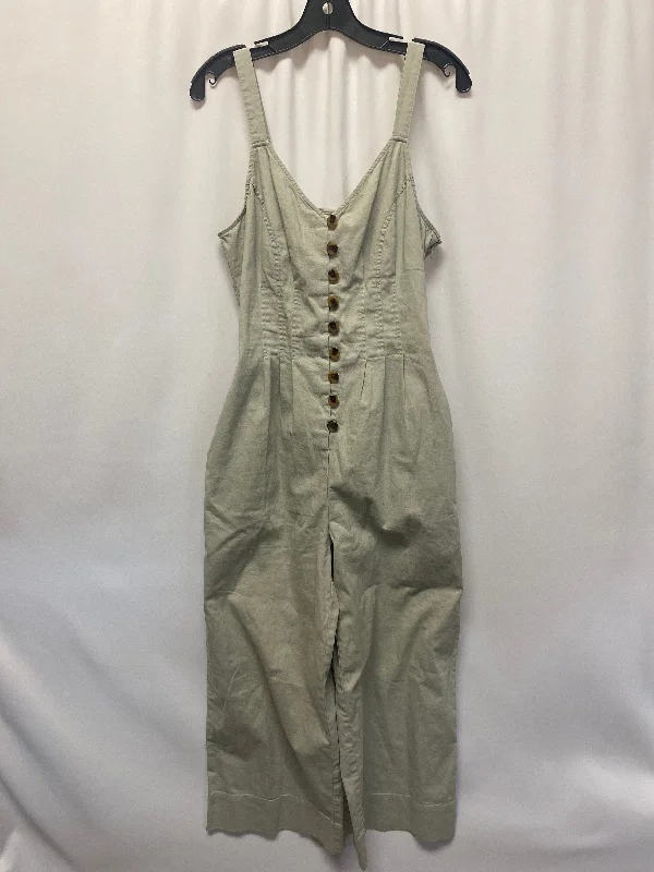 Grey Jumpsuit Universal Thread, Size M Designer unclassified dresses