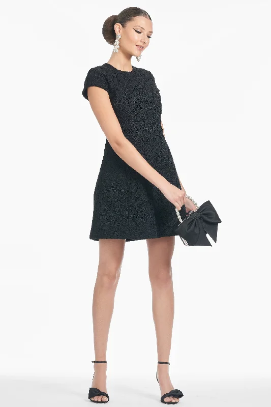 Penelope Dress - Noir Lightweight unclassified dresses
