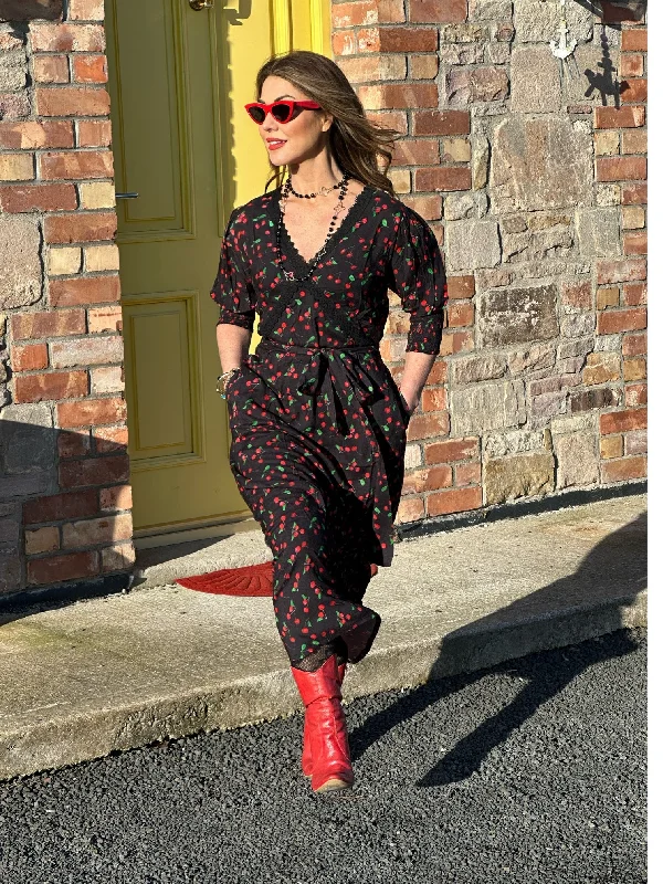 ‘SERENDIPITY’ CHERRY (Viscose EcoVero) Long sleeve unclassified dresses