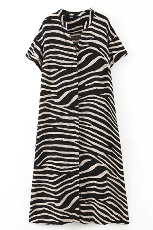 Cyra Black and White Loose Dress Trendy new unclassified dresses